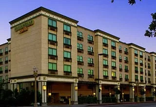 Courtyard by Marriott