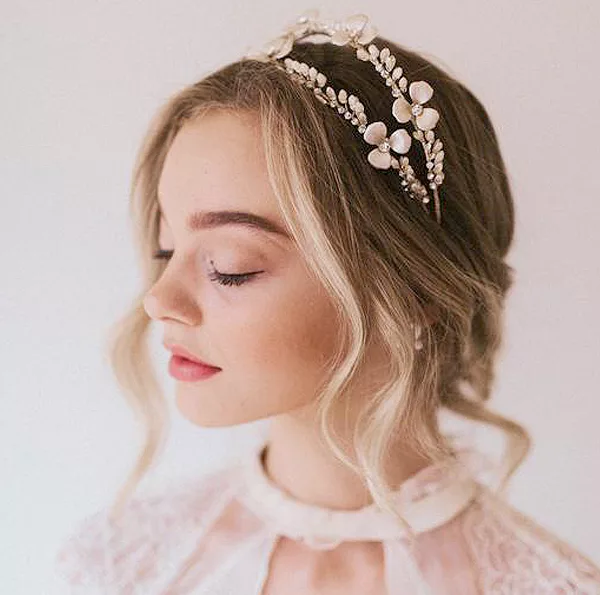 30 Wedding Tiaras For 2020 That Are Just As Unique As You