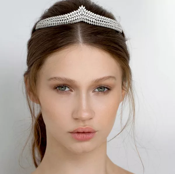 30 Wedding Tiaras For 2020 That Are Just As Unique As You